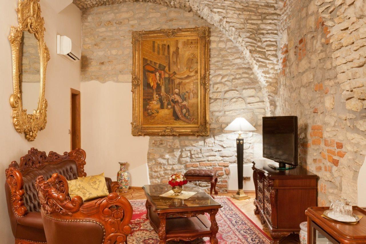 Hotel U Prince Prague By Bhg מראה חיצוני תמונה