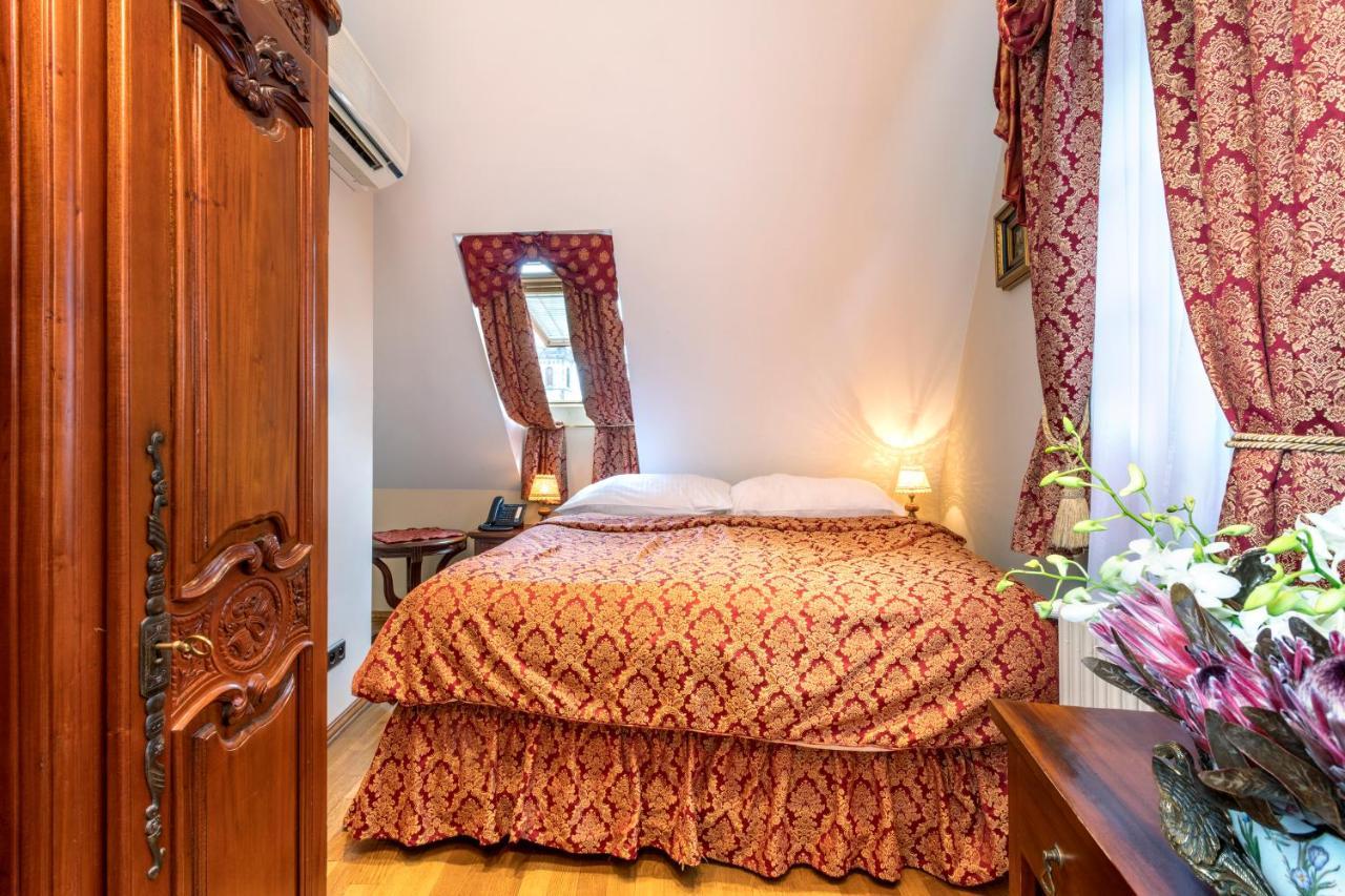 Hotel U Prince Prague By Bhg מראה חיצוני תמונה