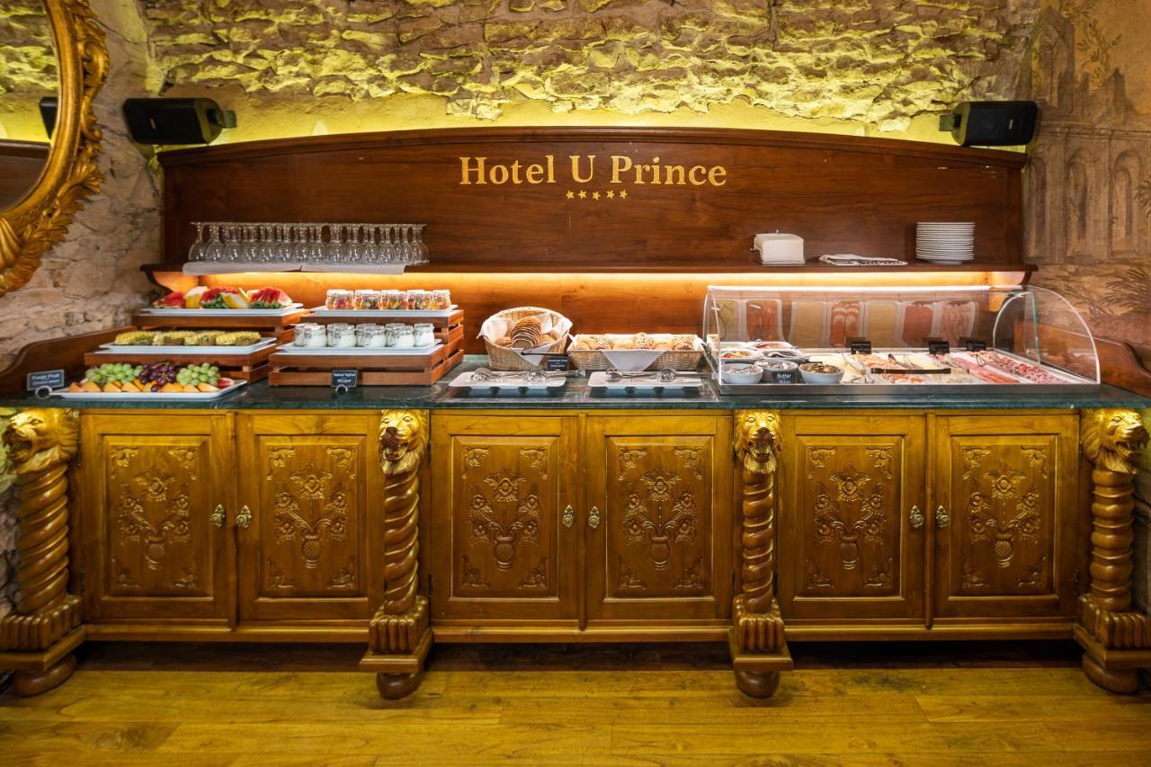 Hotel U Prince Prague By Bhg מראה חיצוני תמונה